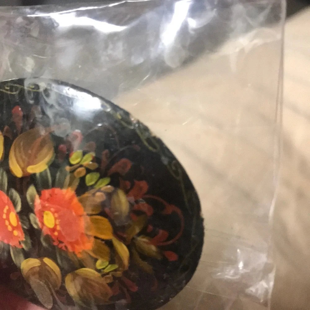 2 Russian brooches lacquer handpainted artisan signed collectors set Vintage